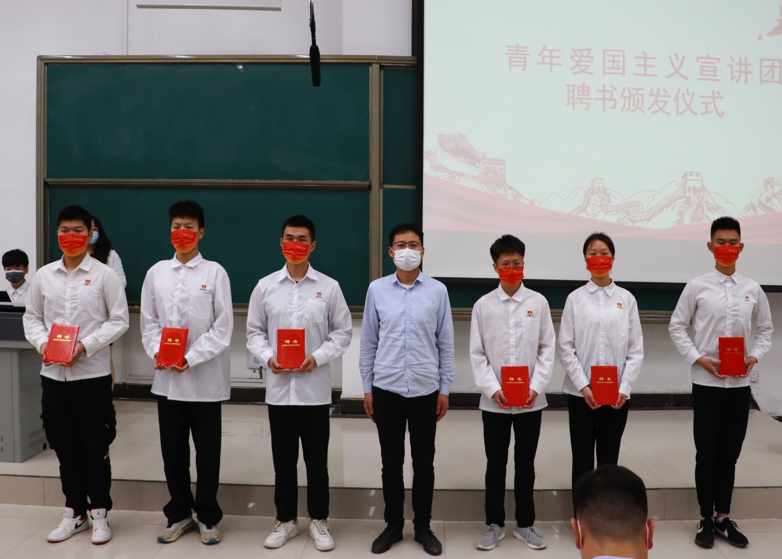 摄影记者高鹏林3.jpg 摄影记者高鹏林3.jpg