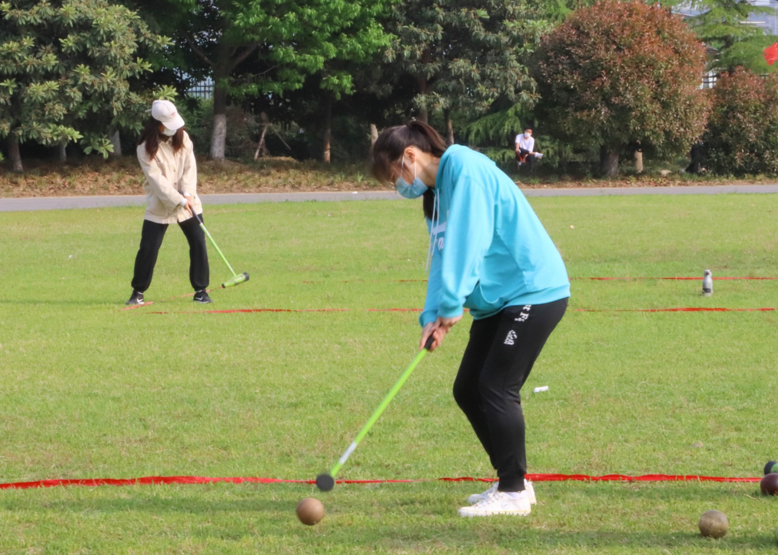 摄影记者朱国强 (1).jpg 摄影记者朱国强 (1).jpg